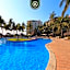 Mexican Styled 2 BR Condo - Beachfront - Pool