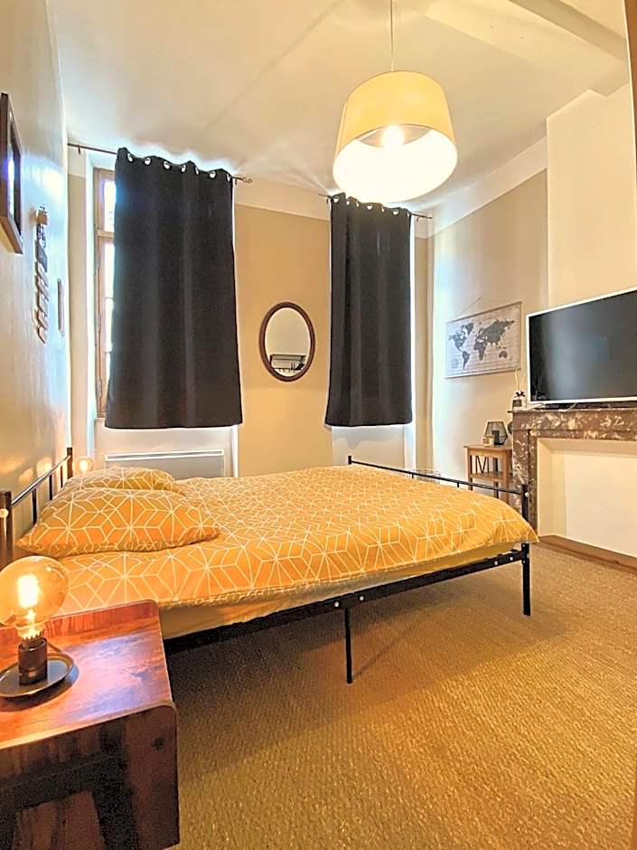 Rooftop Face à la Cité 'RFC'