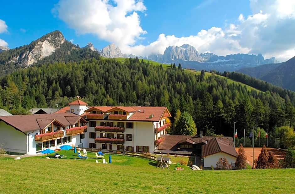 Dolomitenhotel Weisslahnbad