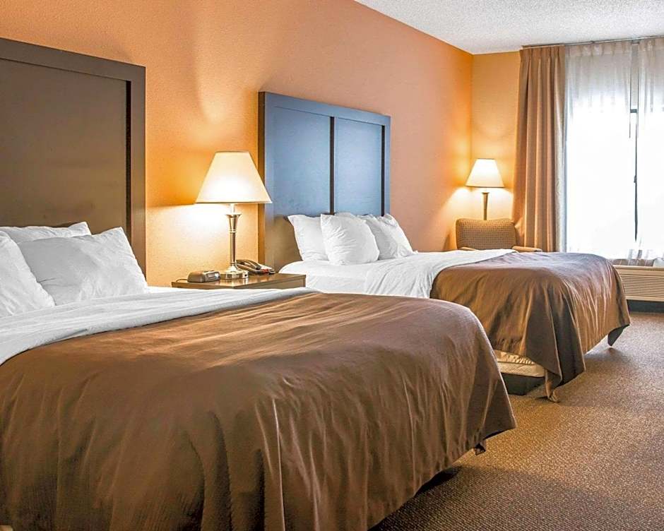 Quality Inn & Suites Niles