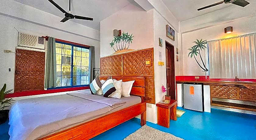 Apo Diver Beach Accomodation