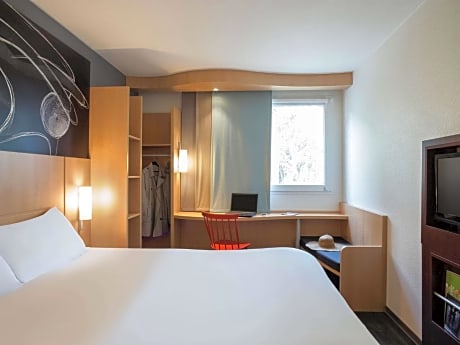 Premium Double Room with Forest View