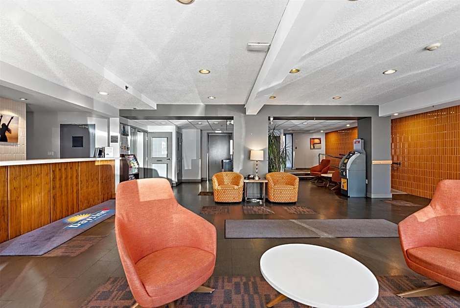 Days Inn by Wyndham Victoria Airport Sidney
