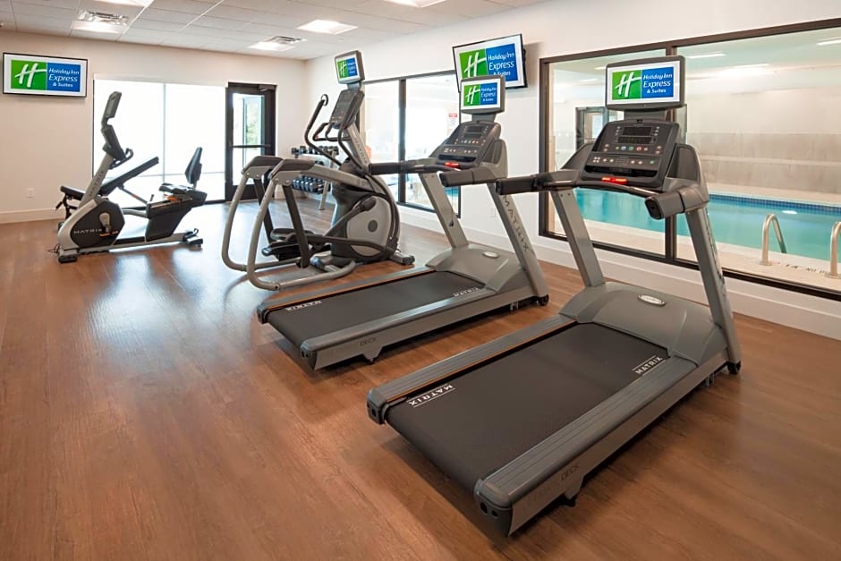 Holiday Inn Express East Peoria - Riverfront, an IHG Hotel
