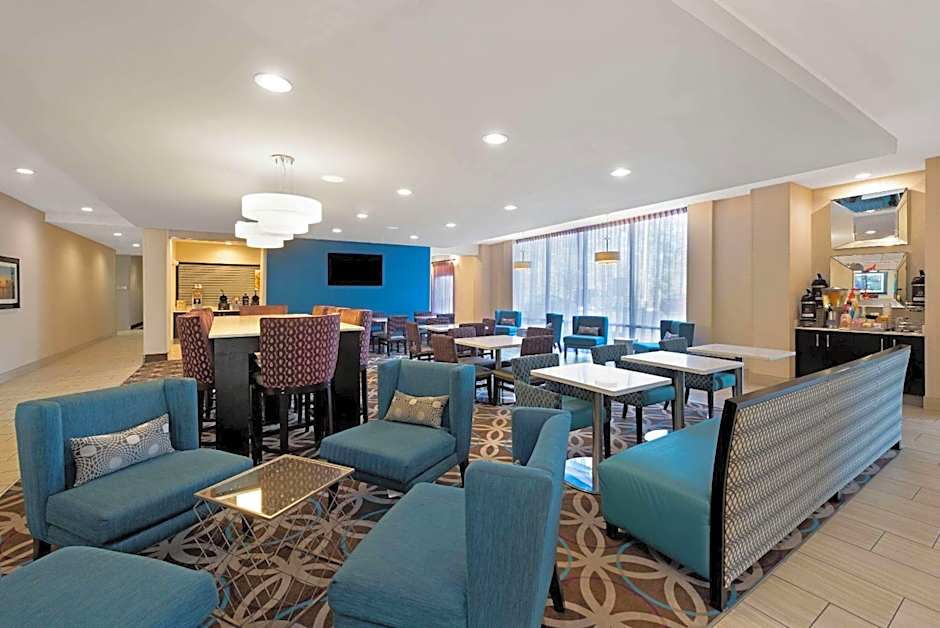 La Quinta Inn & Suites by Wyndham West Monroe