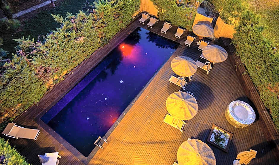 Black Hotel
