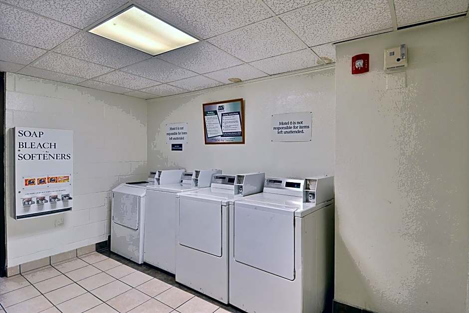Motel 6-Danvers, MA - Boston North