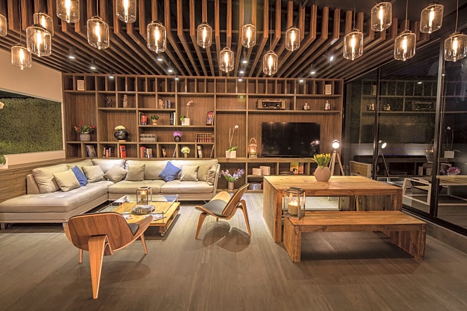 FlowSuites Condesa
