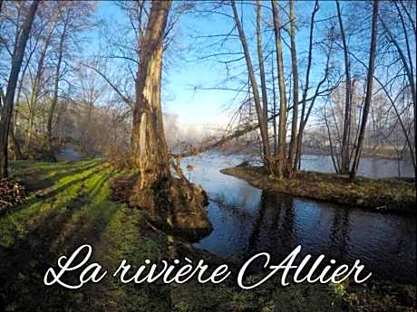 Le 19 - Suite 19 - 50m2 - Centre Historique - Clim