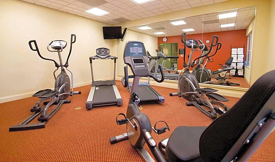 Country Inn & Suites by Radisson, Fredericksburg, VA