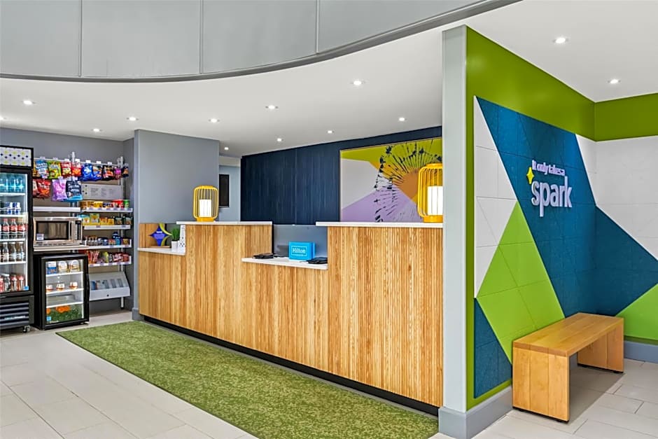 Spark by Hilton Lexington Hamburg