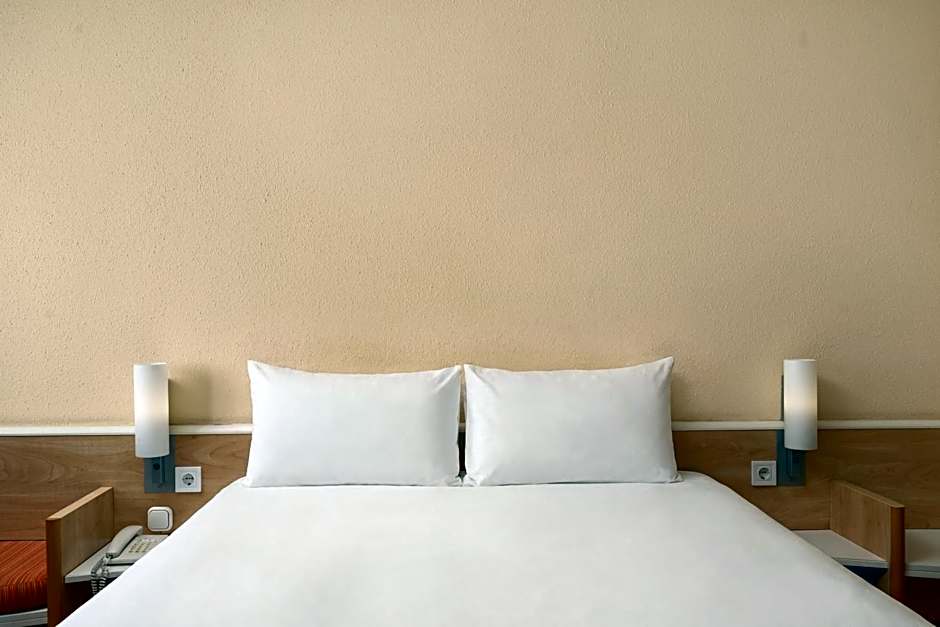 Ibis Budapest City