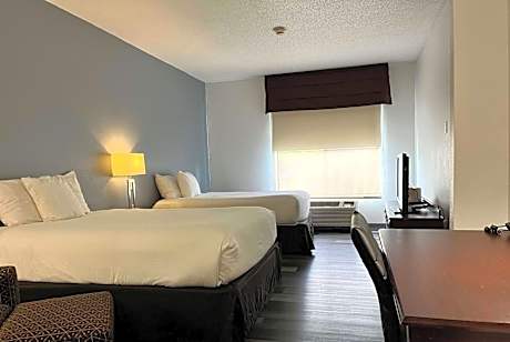 Queen Room with Two Queen Beds - Non-Smoking