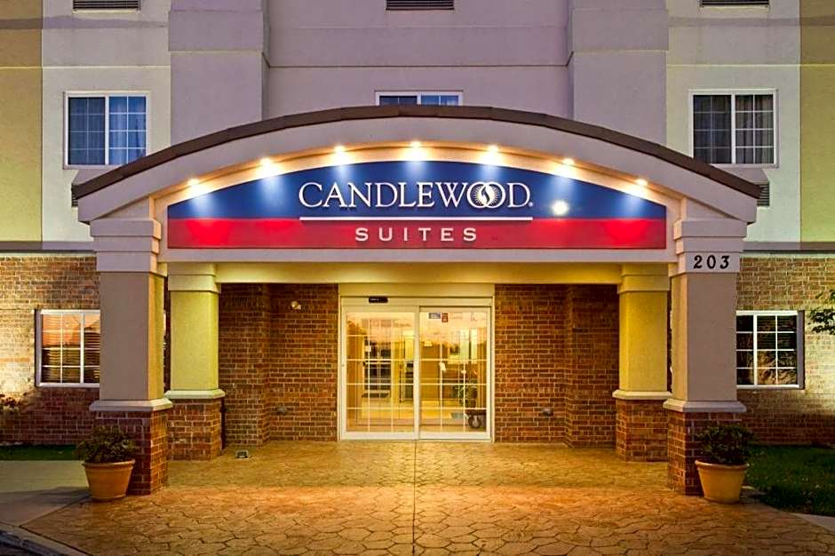 Candlewood Suites Bloomington-Normal By IHG