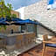 Anah Suites