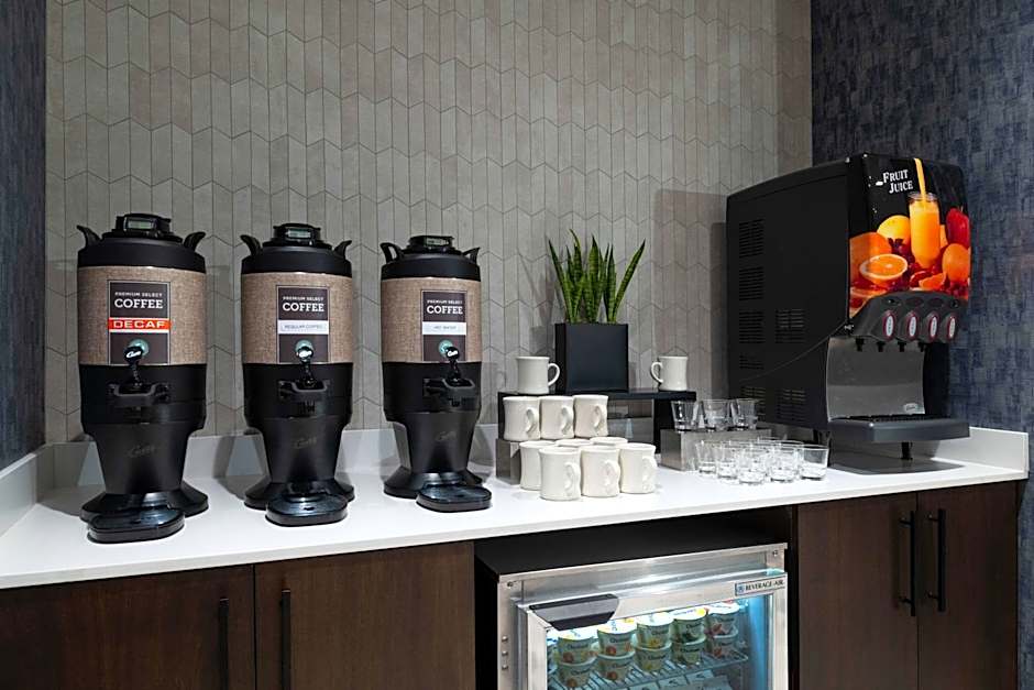 Fairfield by Marriott Inn & Suites Boston Medford