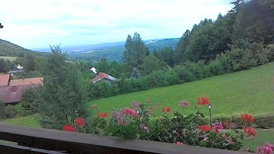 Photo 1 of 6 of Balcony