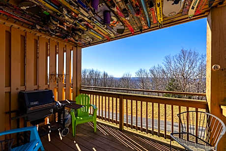 Sunsets at Summit 108b, free WI-FI, parking and AC