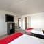 OYO Hotel Houston Katy Freeway
