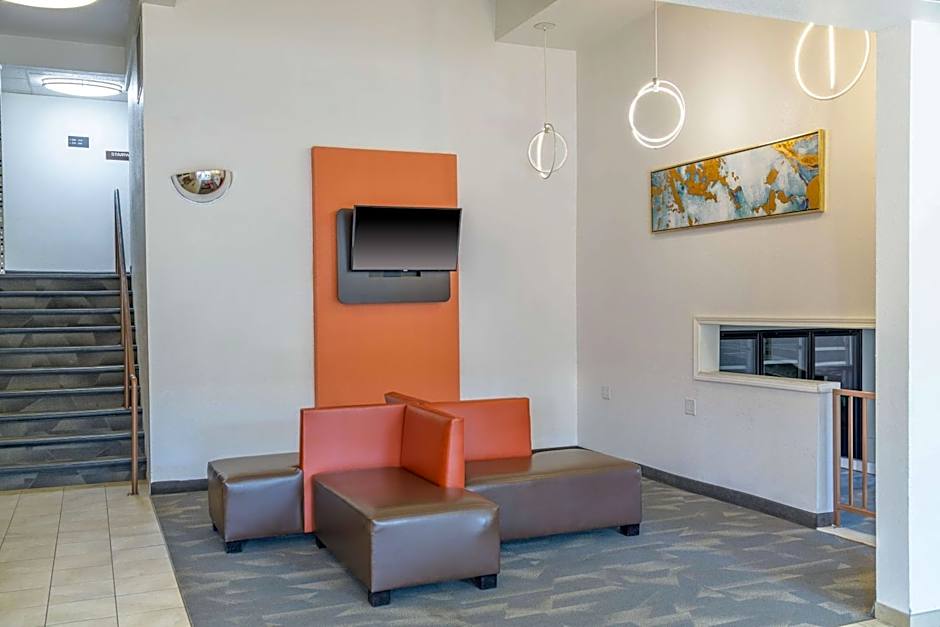 Motel 6-Sedalia, MO