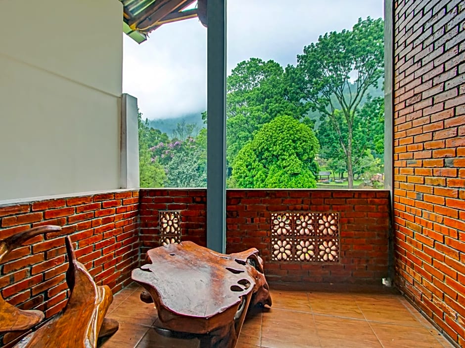 OYO 90031 Villa Papada