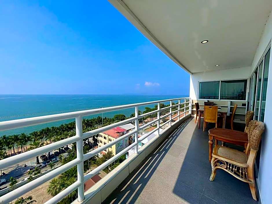 Beautiful sea view cozy condo