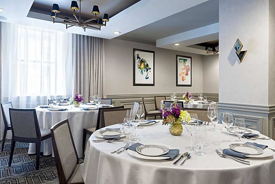 Hotel LeVeque, Autograph Collection by Marriott