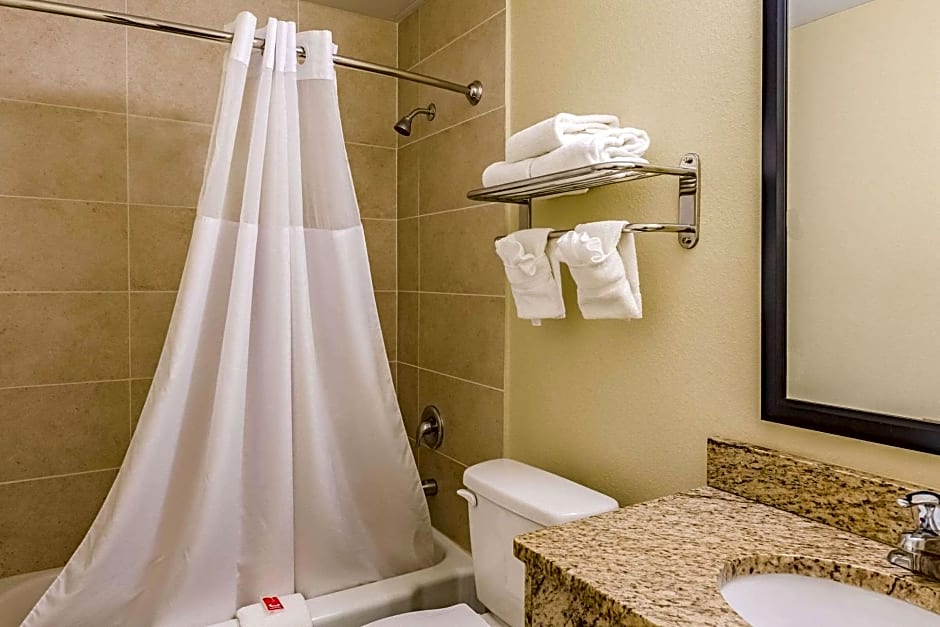 Econo Lodge Lexington Downtown near I-81