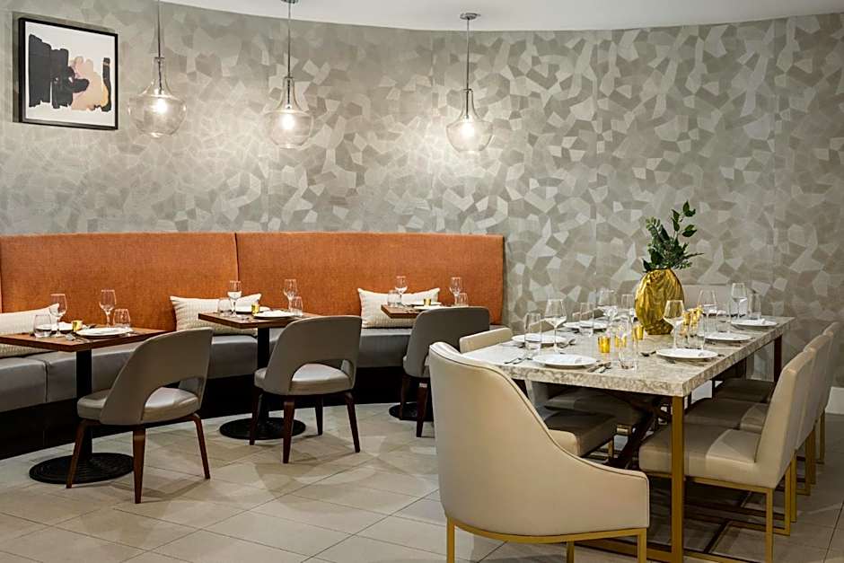 Crowne Plaza Orlando - Lake Buena Vista By IHG