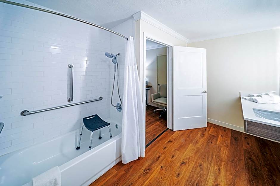 Holiday Inn Port Arthur Park Central By IHG