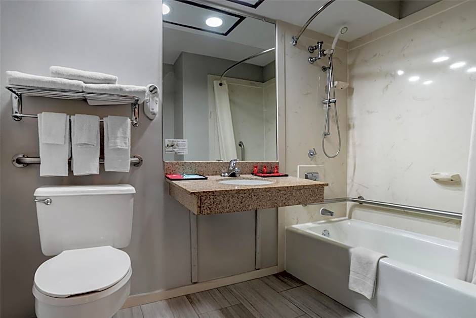 SureStay Plus Hotel by Best Western Greenwood