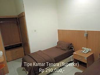 RedDoorz @ Avros Guest House Medan