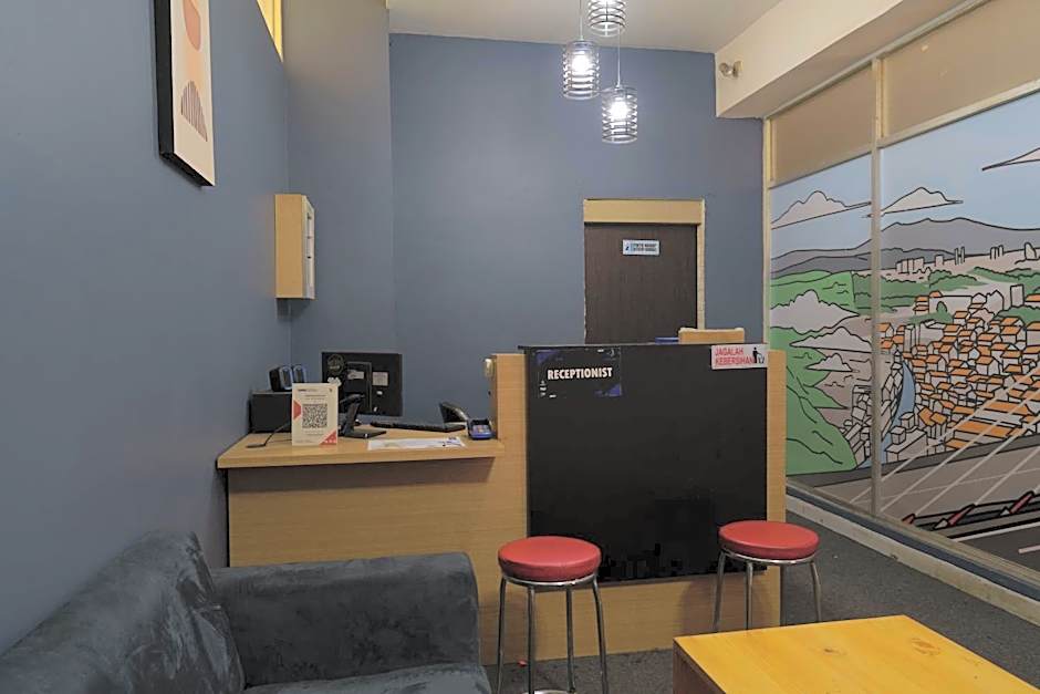 OYO Life 92649 Jarrdin Apartment By Glory