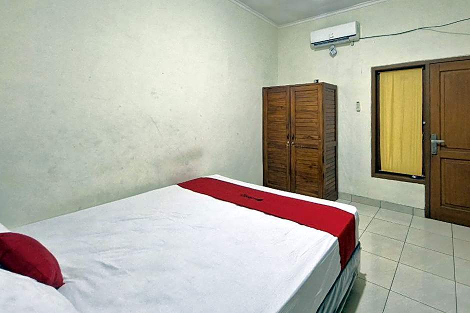 Reddoorz @Griya Kampar Madiun