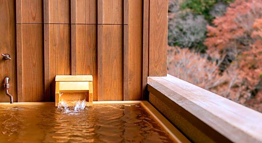 Nasushiobara Shionoyu Hot Spring Rengetsu