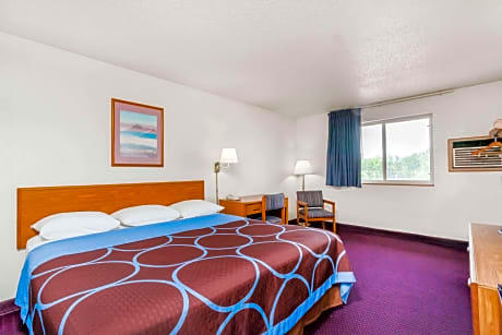 1 Double Bed Mobility Accessible Room Non-Smoking