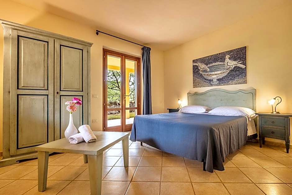Residence with swimming-pool and thermal pools in Sorano
