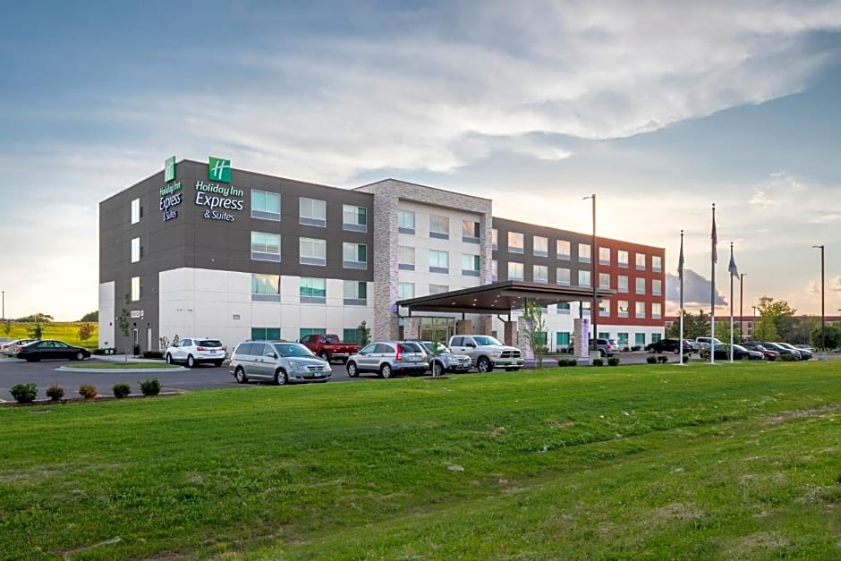 Holiday Inn Express & Suites Bourbonnais East - Bradley