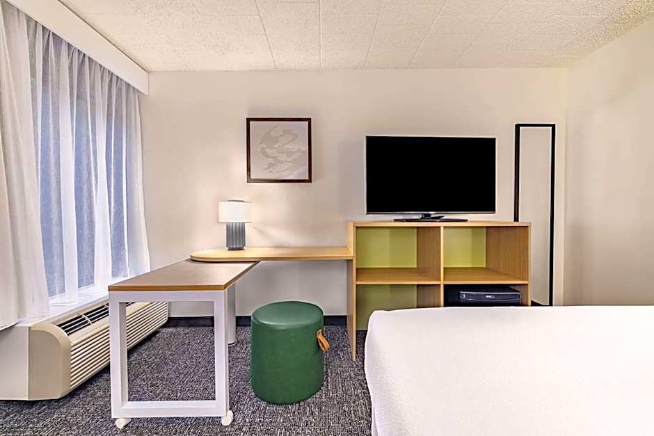 Spark by Hilton Clarks Summit