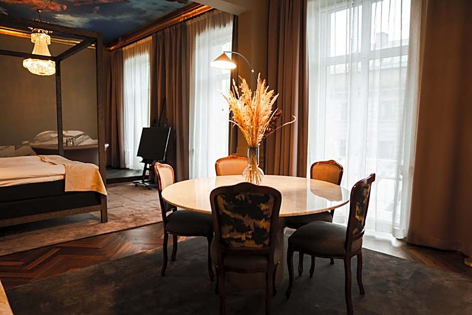 Hotel Royal