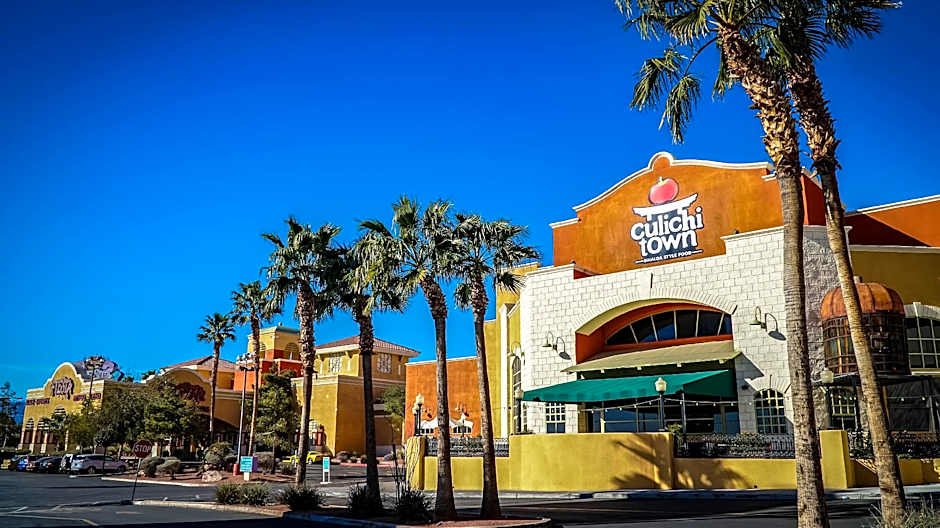 Fiesta Rancho Hotel And Casino