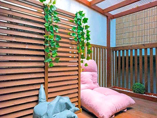 miyu・Ebisu ~ 5 minutes walk to Ebisucho Station ~
