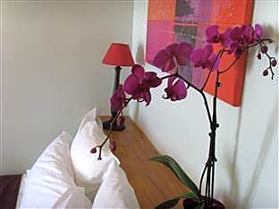 Studio Apartment Double Bed