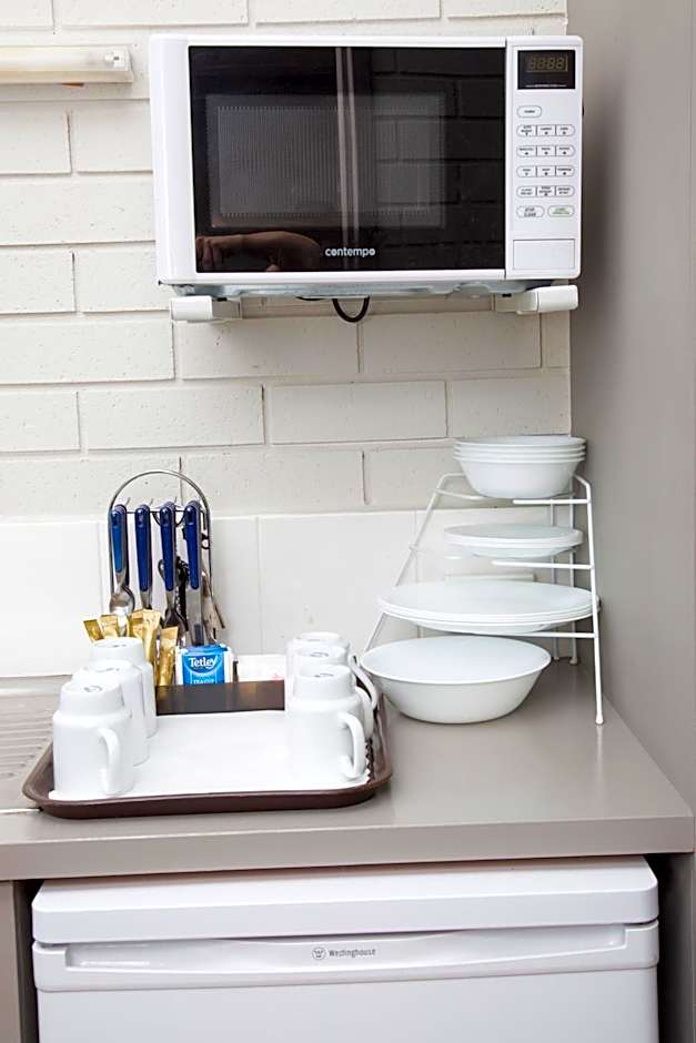 Crystal Fountain Motel