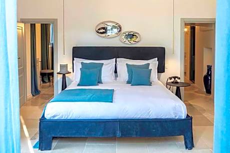 King Room with Spa Bath