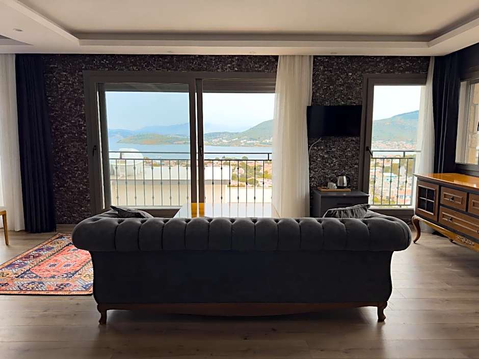 Photo 1 of 7 of Deluxe, City View