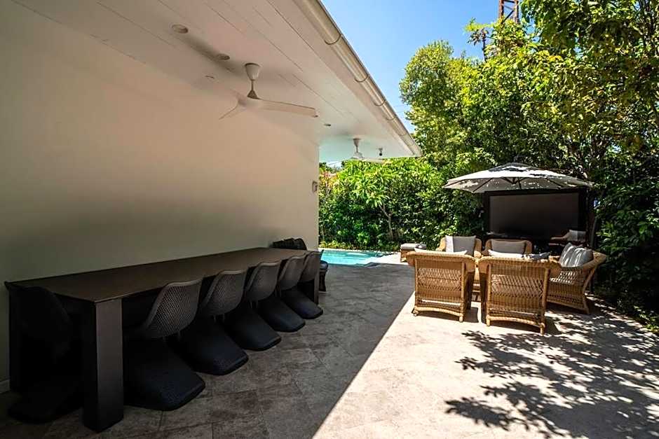 Private vacation villa