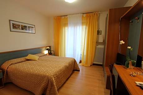 Double or Twin Room with Balcony