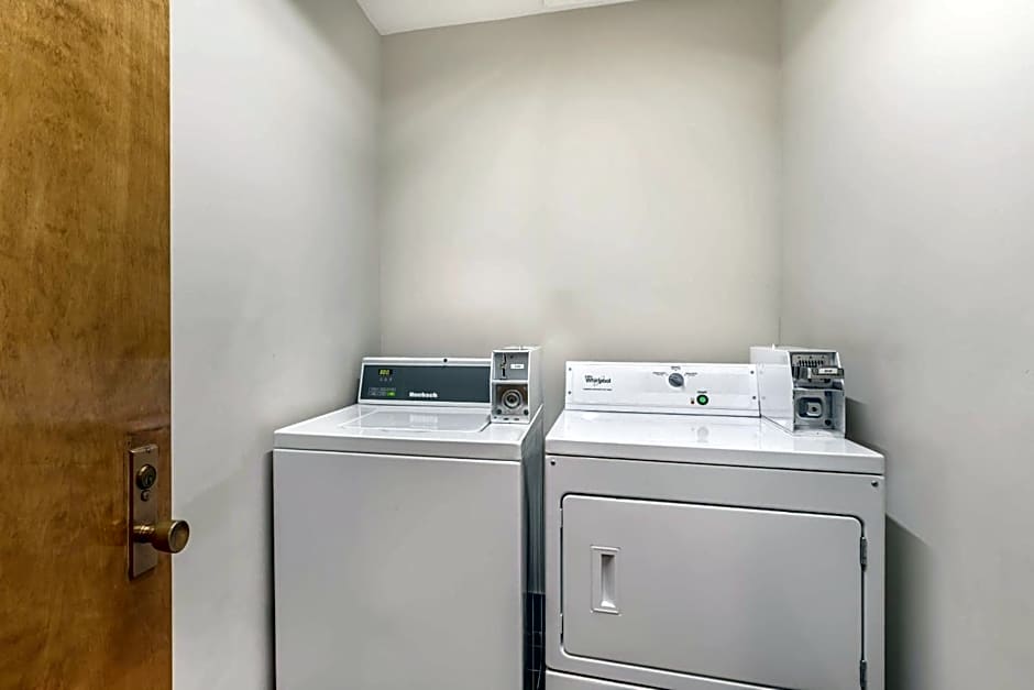 Quality Inn West of Asheville