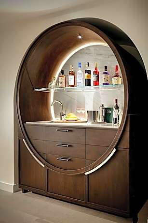 Junior King Suite with City View